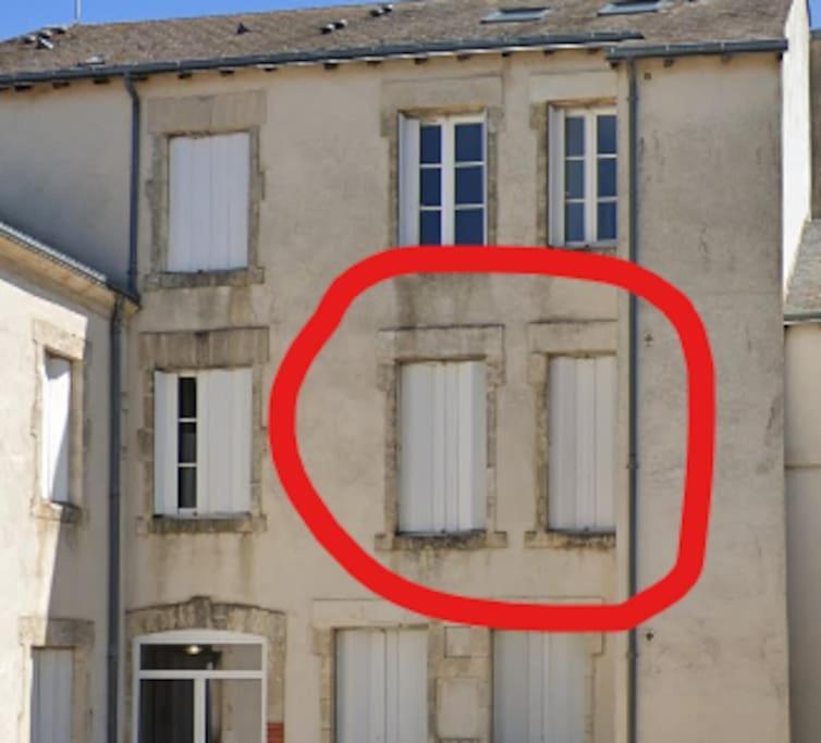 Le 3, Wifi, Parking, Centre Appartement Châteauroux Buitenkant foto